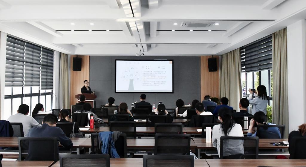 【图文】“不忘教育初心，牢记育人使命”我院举行2021-2022学年班主任说班情比赛