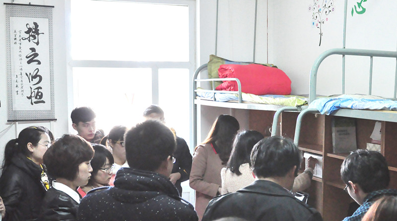 【图文】我院迈出新学期文明寝室创建工作第一步